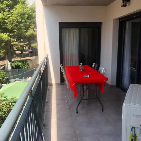 Apartment Calafat, A 2 Minutos A Pie De Cala Llobeta